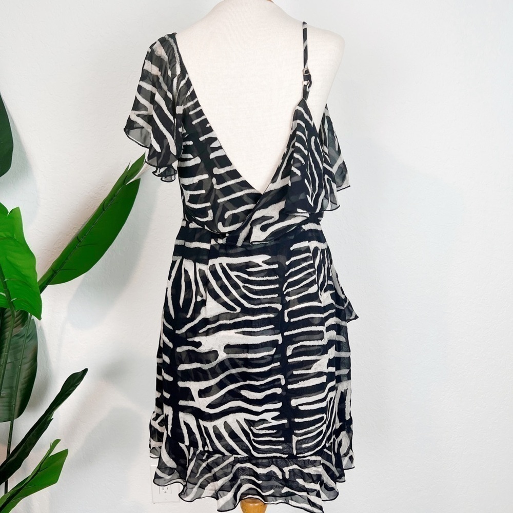 Show Me Your Mumu Santanita Mini Dress Zebra - Picture 5 of 10